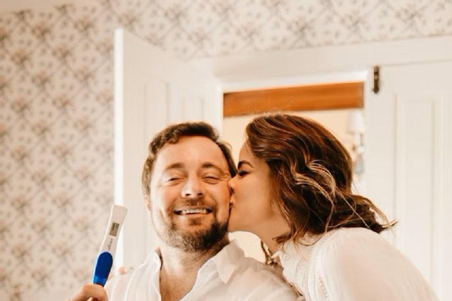 photo-1625512238303-a0bb536a3ba4